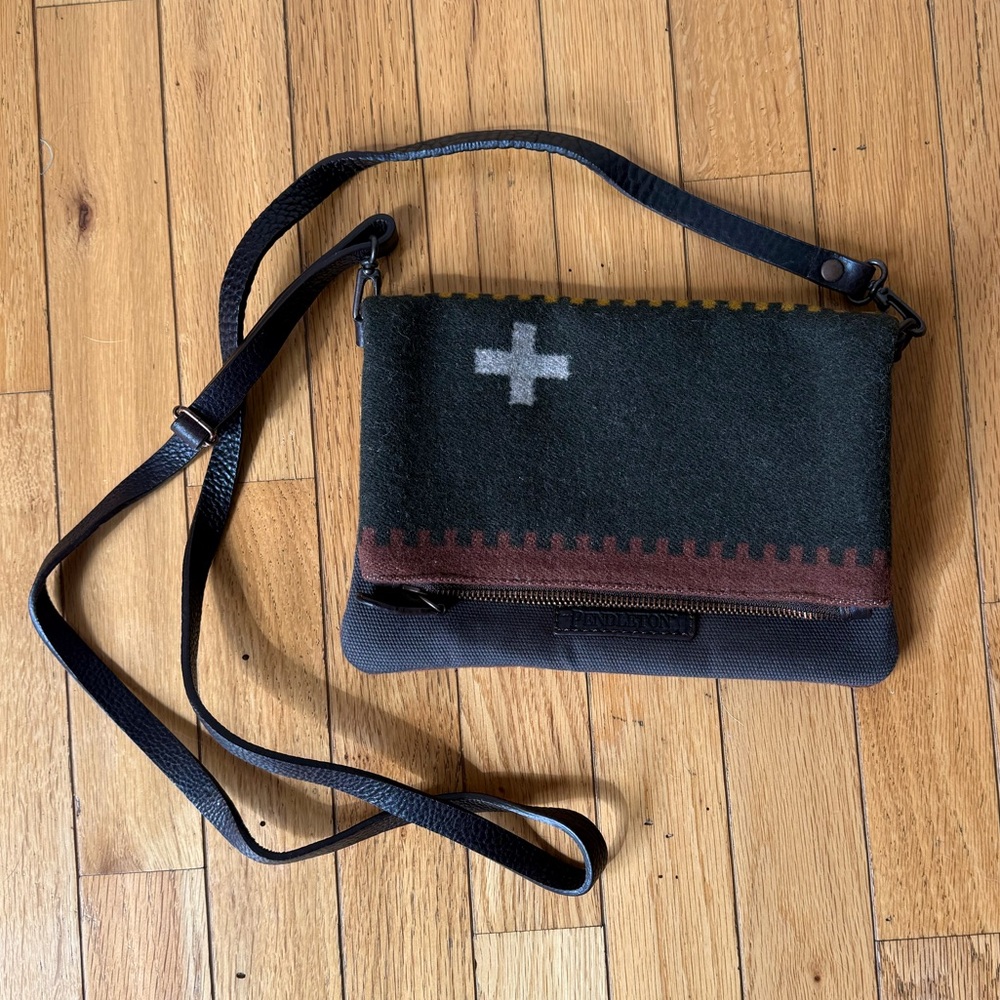 *Never Used* Pendleton Bridger Stripe Foldover Clutch